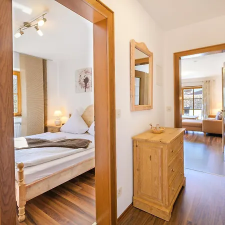 Alpengarten 아파트 *